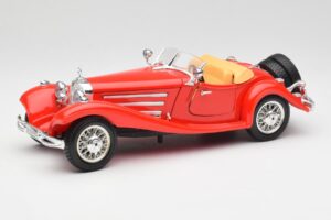 Mercedes 500K Roadster Sarkans Bburago 1:18 3020 Metāls