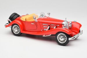 Mercedes 500K Roadster Sarkans Bburago 1:18 3020 Metāls — attēls 6 no 8