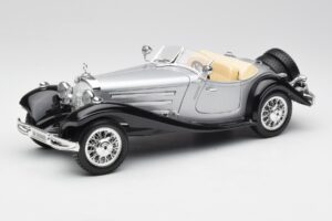 Mercedes 500K Roadster Sudrabs Bburago 1:18 3020-M1 Metāls