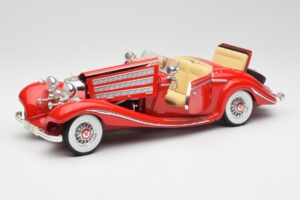 Mercedes 500K Special Roadster Sarkans Maisto 1:18 56058 Metāls — attēls 2 no 8
