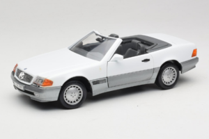 Mercedes 500 SL R129 Balts Roadtough 1:18 92048 Metāls