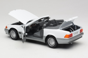 Mercedes 500 SL R129 Balts Roadtough 1:18 92048 Metāls — attēls 5 no 8