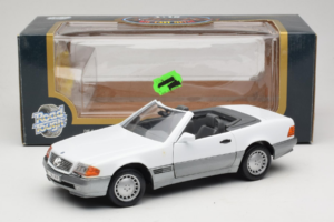 Mercedes 500 SL R129 Balts Roadtough 1:18 92048 Metāls — attēls 8 no 8