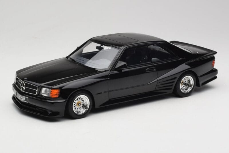 Mercedes 560 SEC W126 Koenig Melns Otto 1:18 OT1134 Sveķi