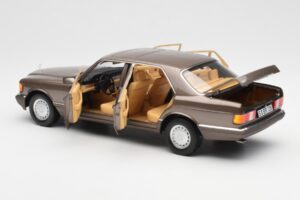 Mercedes 560 SEL W126 Impala Brūns Dīlera Izdevums Norev 1:18 B66040646 Metāls — attēls 5 no 8