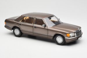 Mercedes 560 SEL W126 Impala Brūns Dīlera Izdevums Norev 1:18 B66040646 Metāls — attēls 6 no 8