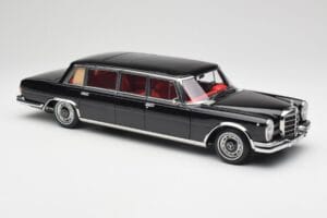 Mercedes 600 Pullman W100 Melns NZG 1:18 1071/50 Metāls — attēls 6 no 8