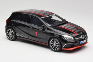 Mercedes A-Class W176 AMG Melns Norev 1:18 183596 Metāls — attēls 6 no 8