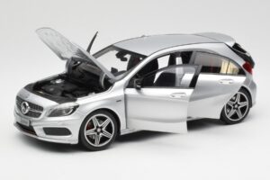 Mercedes A-Class W176 Polar Sudrabs Norev 1:18 B66960139 Metāls — attēls 2 no 8