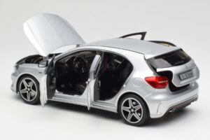 Mercedes A-Class W176 Polar Sudrabs Norev 1:18 B66960139 Metāls — attēls 5 no 8