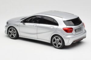 Mercedes A-Class W176 Polar Sudrabs Norev 1:18 B66960139 Metāls — attēls 7 no 8