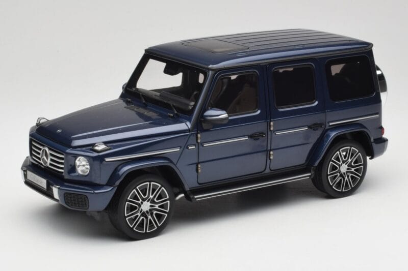 Mercedes AMG G 63 L W465 Tumši Zils Norev 1:18 B66960663 Metāls