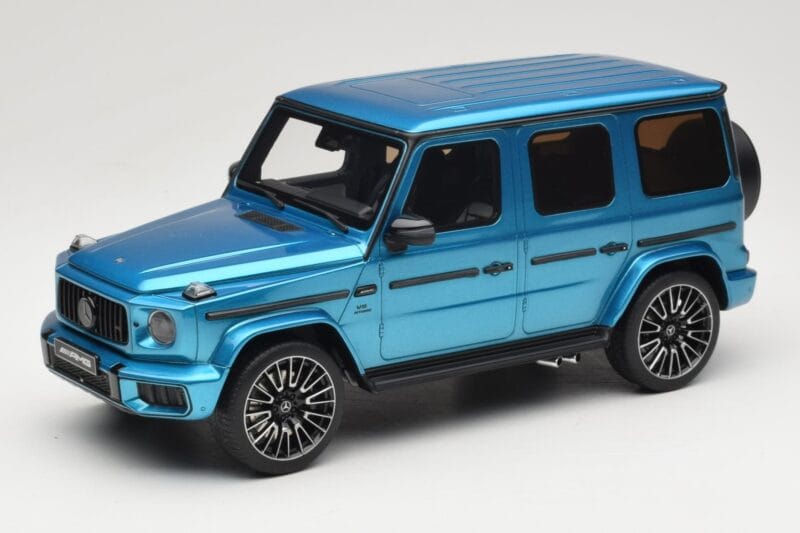 Mercedes AMG G63 W463 Hyper Blue Magno GT Spirit 1:18 GT925 Sveķi