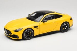 Mercedes AMG GT 43 C192 Turbo Sun Yellow NZG 1:18 B66960587 Metāls
