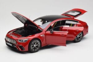 Mercedes AMG GT 63 S X290 Jupiter Sarkans Norev 1:18 B66961039 Metāls — attēls 2 no 8