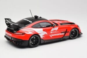 Mercedes AMG GT Black Series C190 Safety Car F1 2023 Minichamps 1:18 155032091 Metāls — attēls 2 no 6