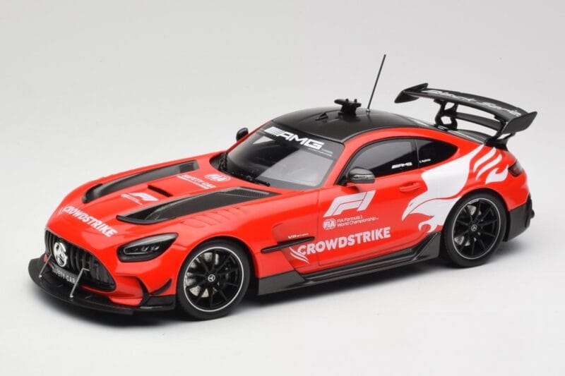 Mercedes AMG GT Black Series C190 Safety Car F1 2023 Minichamps 1:18 155032091 Metāls