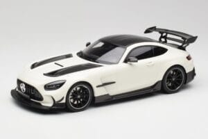Mercedes AMG GT C190 Black Series Designo Diamond Balts Metallic Minichamps 1:18 155032022 Metāls