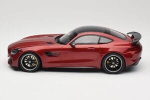 Mercedes AMG GT R C190 Jupiter Red Metallic Minichamps 1:18 155036027 Metāls — attēls 3 no 6