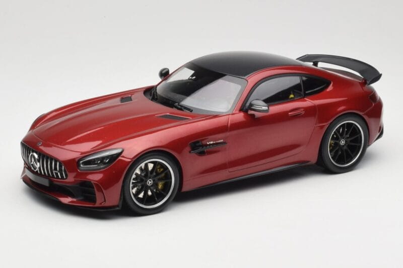 Mercedes AMG GT R C190 Jupiter Red Metallic Minichamps 1:18 155036027 Metāls