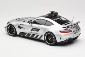 Mercedes AMG GT R C190 Safety Car F1 2019 Minichamps 1:18 155036090 Metāls — attēls 5 no 6