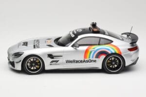 Mercedes AMG GT R C190 Safety Car F1 2020 Minichamps 1:18 155036092 Metāls — attēls 3 no 6