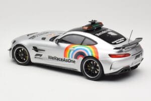 Mercedes AMG GT R C190 Safety Car F1 2020 Minichamps 1:18 155036092 Metāls — attēls 5 no 6