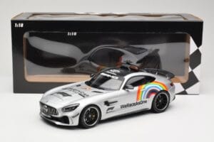 Mercedes AMG GT R C190 Safety Car F1 2020 Minichamps 1:18 155036092 Metāls — attēls 6 no 6