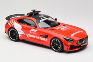 Mercedes AMG GT R C190 Safety Car F1 2021 Minichamps 1:18 155036095 Metāls — attēls 4 no 6