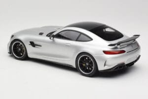 Mercedes AMG GT R C190 Sudrabs Minichamps 1:18 155036025 Metāls — attēls 5 no 6