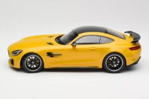 Mercedes AMG GT R C190 Dzeltens Minichamps 1:18 155036021 Metāls — attēls 3 no 6