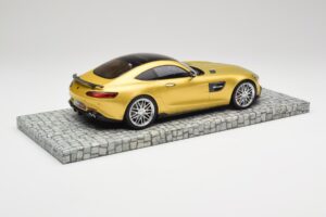 Mercedes Brabus AMG GT S C190 600 Desert Zelts Minichamps 1:18 107032522 Metāls — attēls 2 no 6