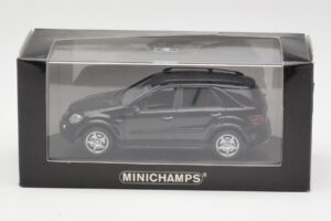 Mercedes AMG ML 63 W164 Melns Minichamps 1:43 400037670 Metāls — attēls 4 no 4