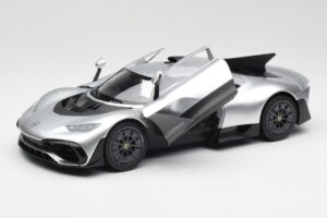Mercedes AMG One Hightech Sudrabs NZG 1:18 B66961043 Metāls — attēls 2 no 8