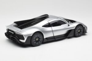 Mercedes AMG One Hightech Sudrabs NZG 1:18 B66961043 Metāls — attēls 3 no 8