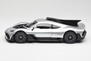 Mercedes AMG One Hightech Sudrabs NZG 1:18 B66961043 Metāls — attēls 4 no 8