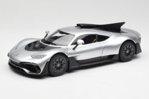 Mercedes AMG One Hightech Sudrabs NZG 1:18 B66961043 Metāls