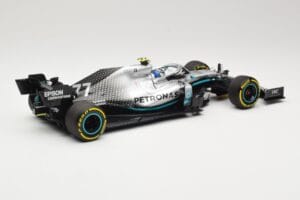 Mercedes AMG Petronas Motorsport W10 #77 V. Bottas 2nd Place Chinese GP 2019 Minichamps 1:18 110190377 Metāls — attēls 2 no 6