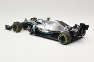 Mercedes AMG Petronas Motorsport W10 #77 V. Bottas 2nd Place Chinese GP 2019 Minichamps 1:18 110190377 Metāls — attēls 5 no 6