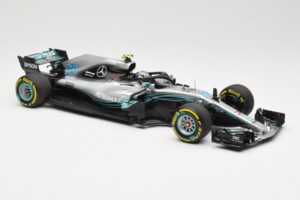 Mercedes AMG Petronas W09 #77 V. Bottas F1 2018 Minichamps 1:18 110180077 Metāls — attēls 4 no 6