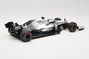 Mercedes AMG Petronas W10 #44 L. Hamilton Winner German GP 2019 Minichamps 1:18 110191144 Metāls — attēls 2 no 6