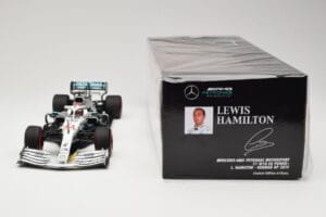 Mercedes AMG Petronas W10 #44 L. Hamilton Winner German GP 2019 Minichamps 1:18 110191144 Metāls — attēls 6 no 6
