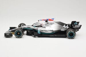 Mercedes AMG Petronas W10 #44 L. Hamilton Winner British GP 2019 Minichamps 1:18 110191044 Metāls — attēls 3 no 6