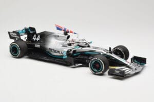 Mercedes AMG Petronas W10 #44 L. Hamilton Winner British GP 2019 Minichamps 1:18 110191044 Metāls — attēls 4 no 6