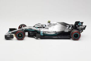 Mercedes AMG Petronas W10 #77 V. Bottas British GP 2019 Minichamps 1:18 110191077 Metāls — attēls 3 no 6