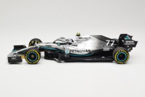 Mercedes AMG Petronas W10 #77 V. Bottas Winner USA GP 2019 Minichamps 1:18 110191877 Metāls — attēls 3 no 6