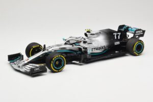 Mercedes AMG Petronas W10 #77 V. Bottas Winner USA GP 2019 Minichamps 1:18 110191877 Metāls