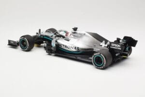 Mercedes AMG Petronas W10 EQ Power+ #44 L. Hamilton USA GP F1 World Champion 2019 Minichamps 1:18 110191844 Metāls — attēls 6 no 7