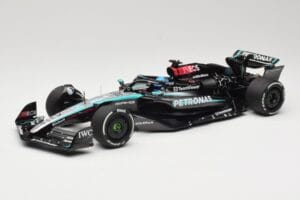 Mercedes AMG Petronas W15 E Performance #63 G. Russell Winner Austrian GP 2024 Minichamps 1:18 110241163 Metāls