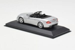 Mercedes AMG SL63 R230 Sudrabs Wheels Type 2 Minichamps 1:43 SL63001 Metāls — attēls 3 no 4